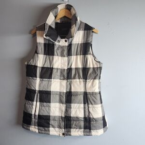 Arizona Jean Company Black and Gray Plaid Vest